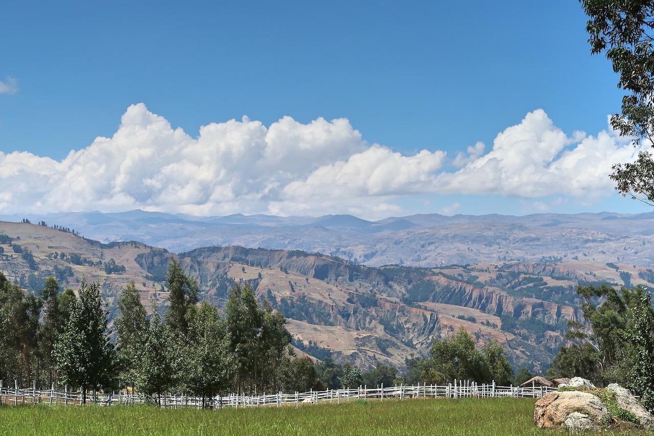 The Lazy Dog Inn A Mountain Lodge Huaraz  Exteriör bild