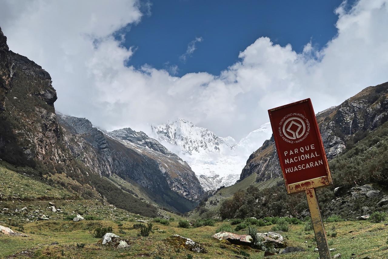 The Lazy Dog Inn A Mountain Lodge Huaraz  Exteriör bild