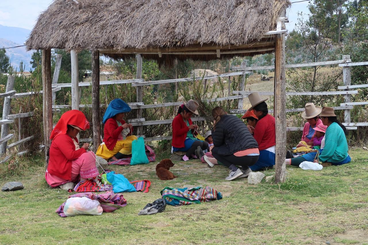 The Lazy Dog Inn A Mountain Lodge Huaraz  Exteriör bild